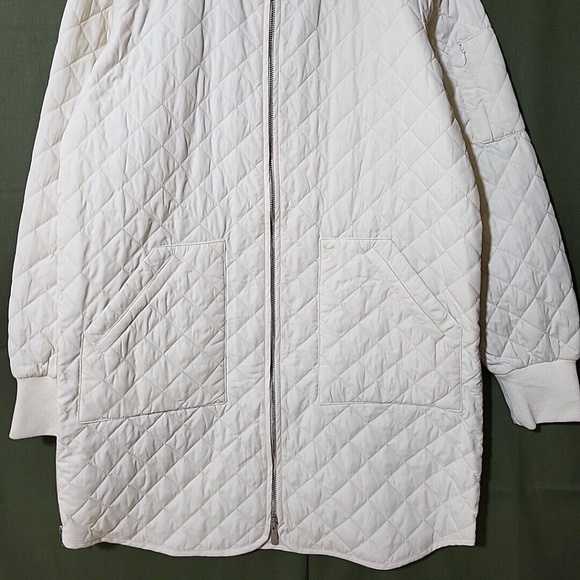 Unworn Zella Longline Water Resistant Quilted Bomber Jacket in Ivory Egret - Picture 4 of 8